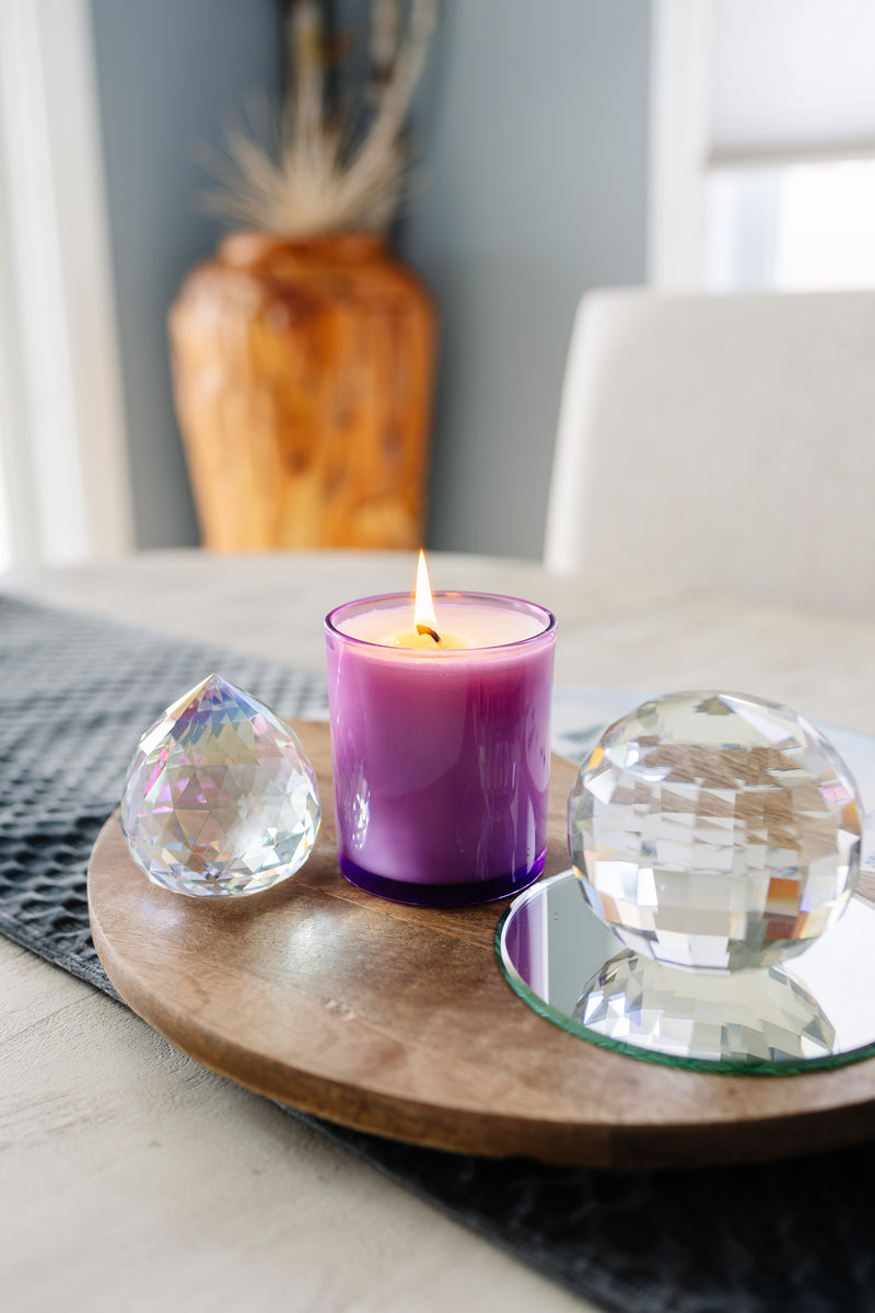 Violet Saffron Classic Candle